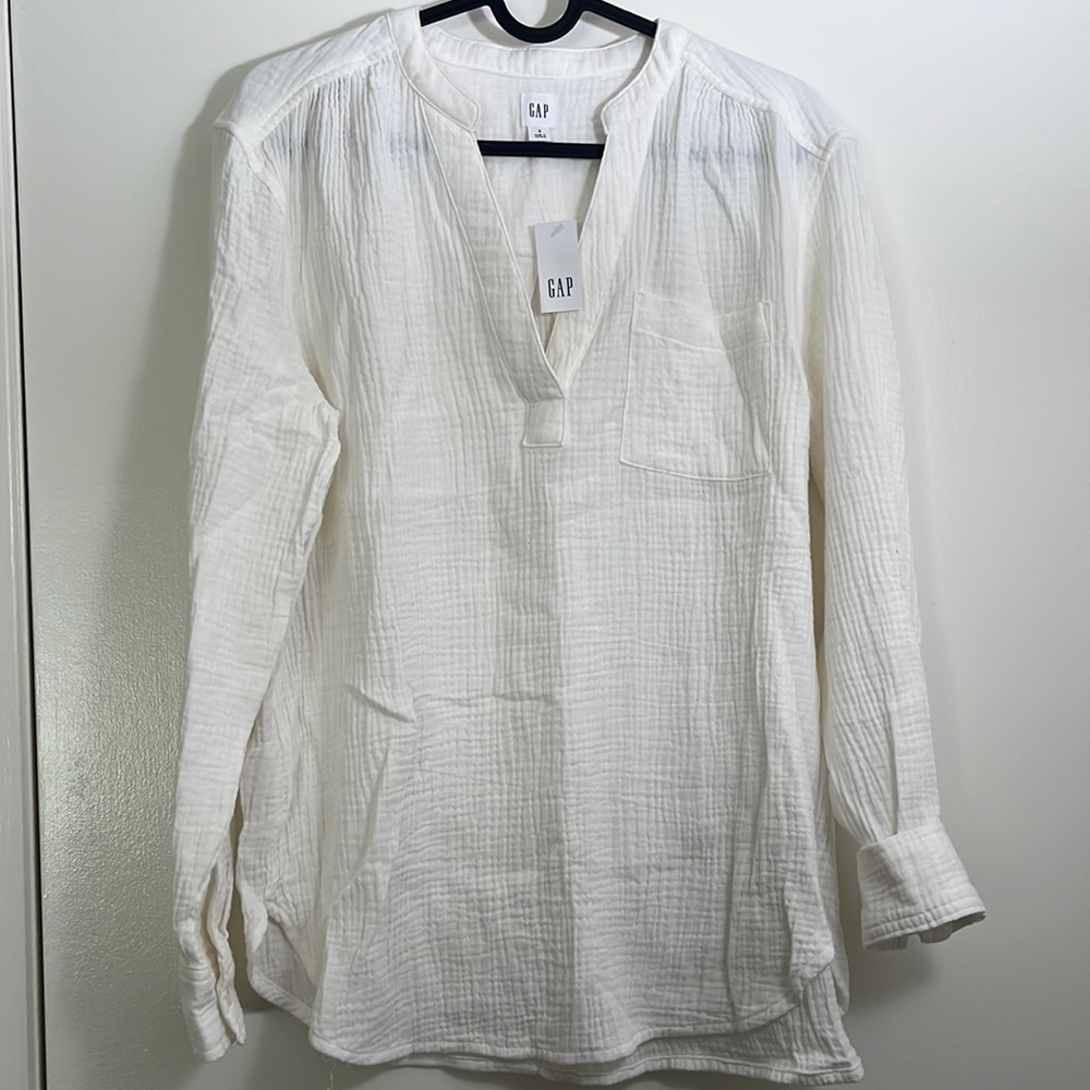 Gap woman cotton top small off white